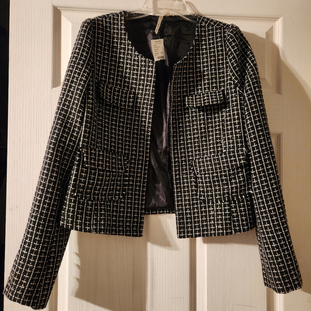 NWT Black and White jacket, size small
